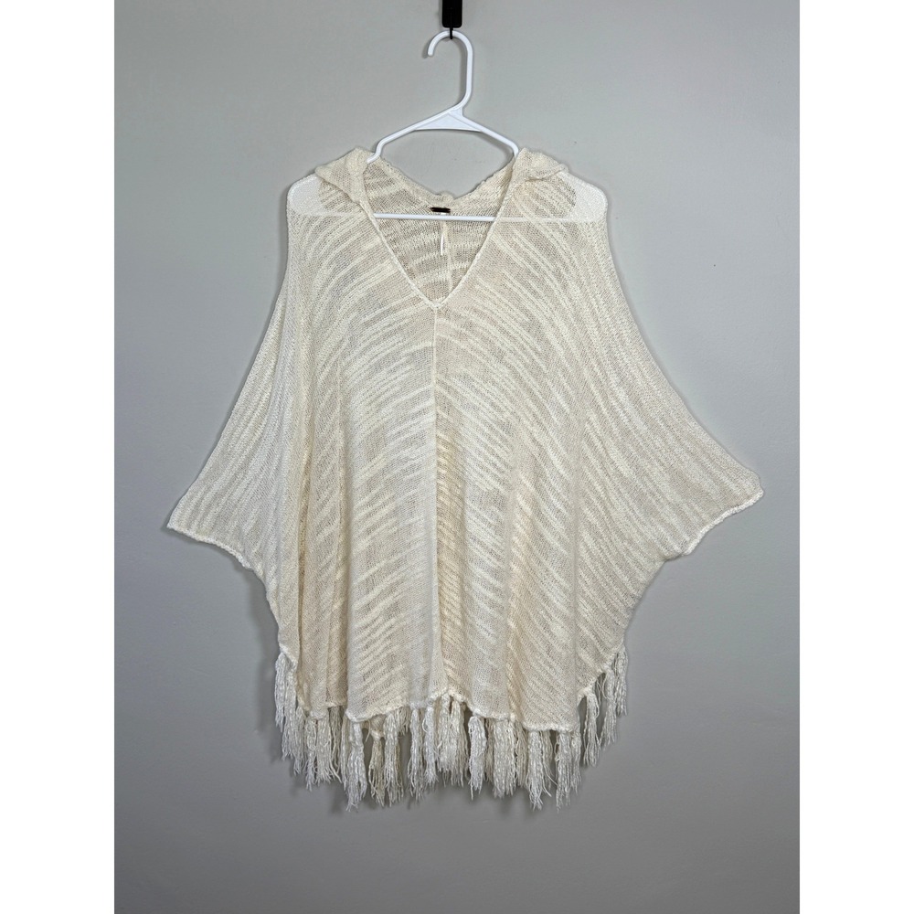 Free People Hooded Poncho Sz M/L Ivory Fringe Knit Sweater Boho Beach Festival